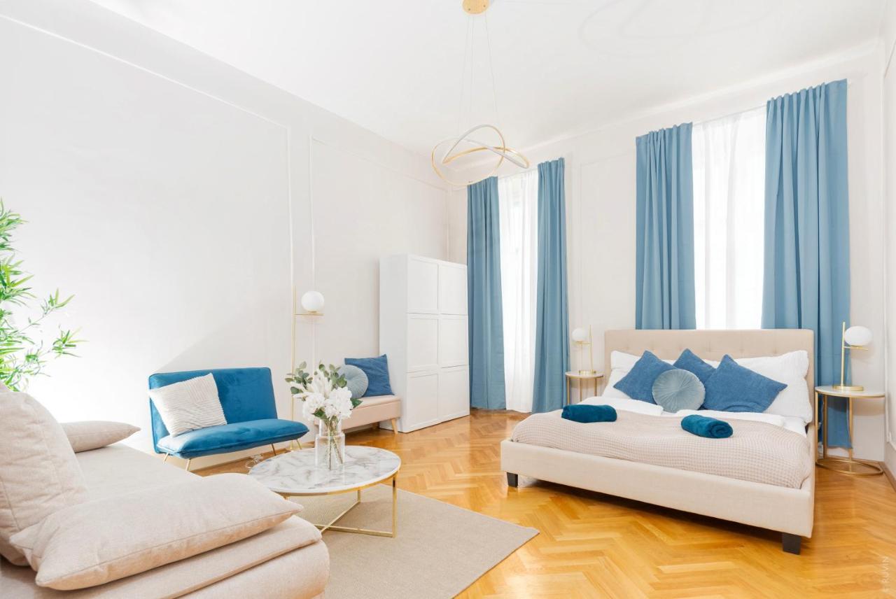 Spacious And Near Metro I Close To Parks I Akh Leilighet Wien Eksteriør bilde