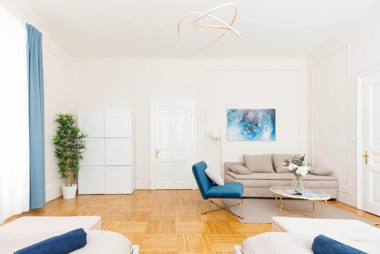 Spacious And Near Metro I Close To Parks I Akh Leilighet Wien Eksteriør bilde