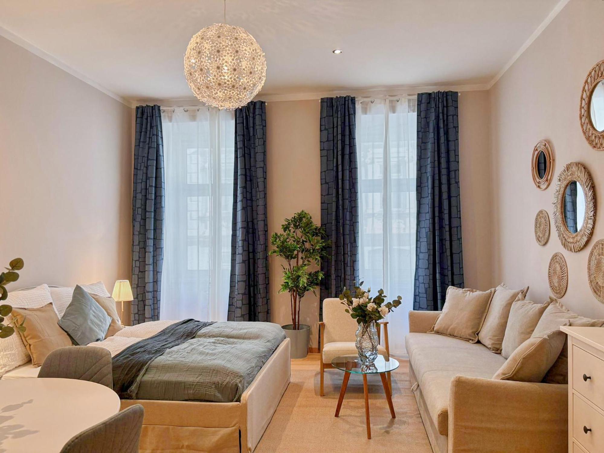 Spacious And Near Metro I Close To Parks I Akh Leilighet Wien Eksteriør bilde