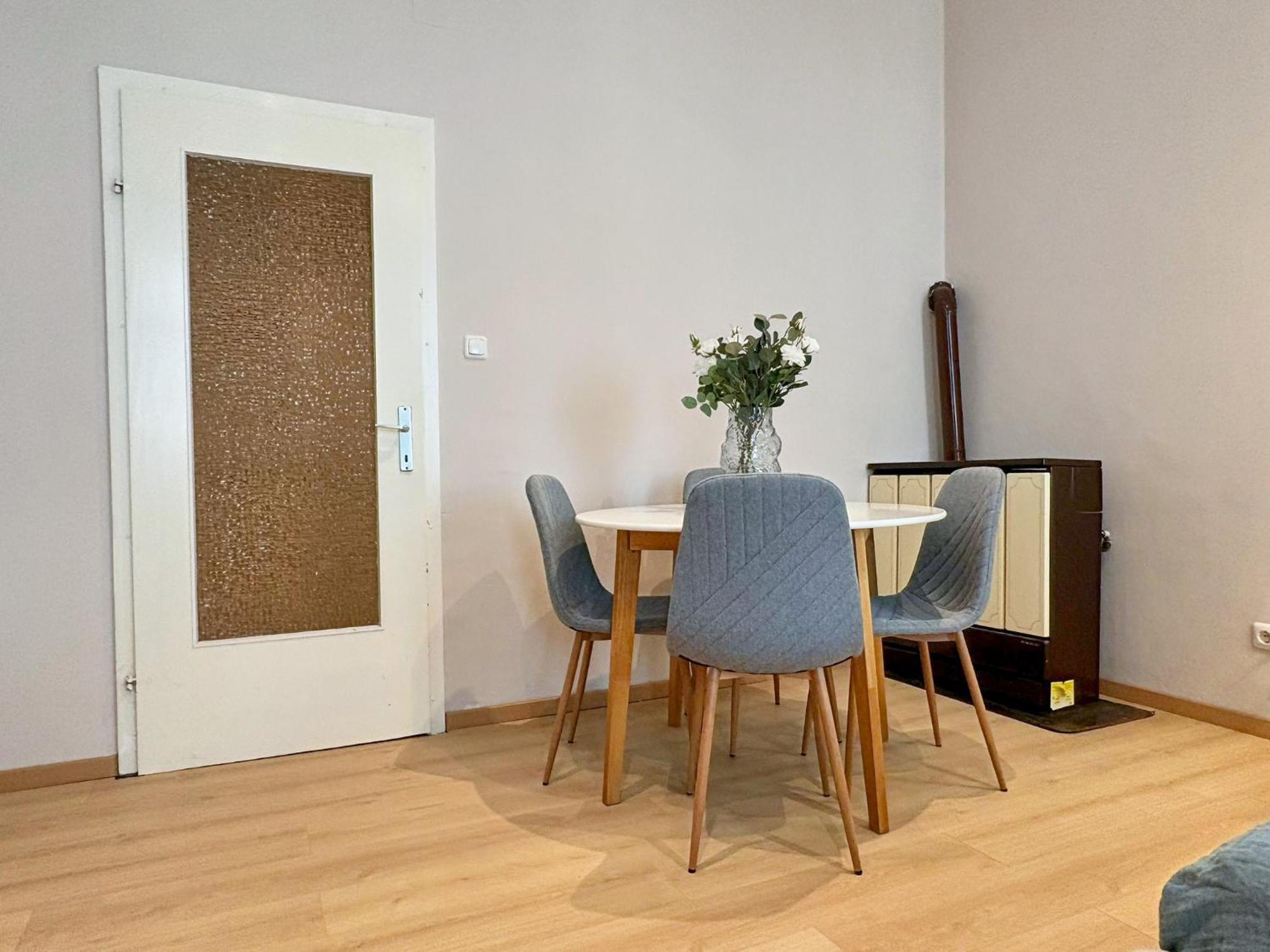 Spacious And Near Metro I Close To Parks I Akh Leilighet Wien Eksteriør bilde